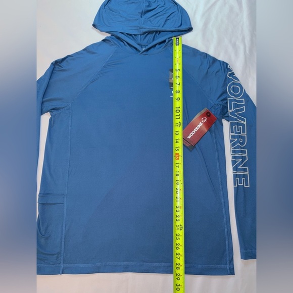 Wolverine NWT Size M Lake Blue Eco Sun Stop UPF 50 Long Sleeve Hooded Shirt - Picture 2 of 8